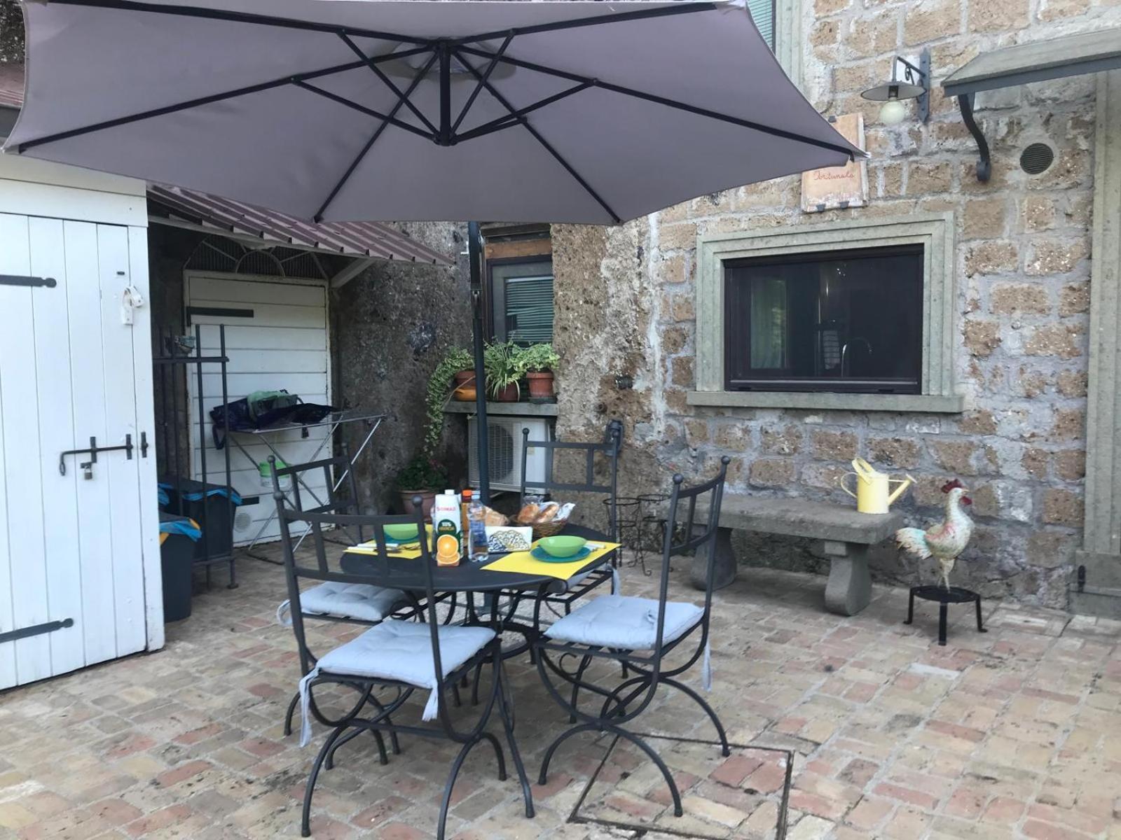 Casetta Santa Fortunata Guest House 수트리 외부 사진